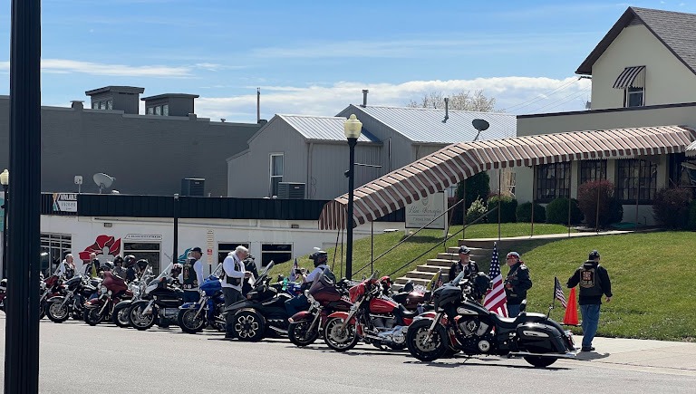 Alden-Harrington Funeral Home gallery image 3